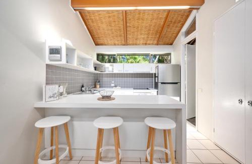 Sapphire Beach Resort | Nautilus Beach Resort by Charlesworth
