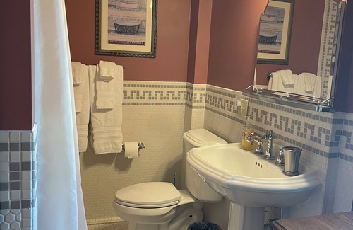 Nauvoo Bed & Breakfast | Nauvoo Grand Bed & Breakfast