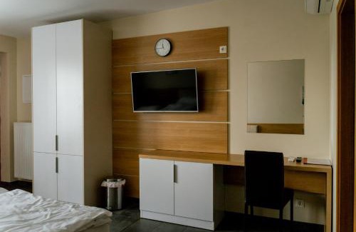 Wiener Neustadt Apartment | Nava Motel SELF CHECK-IN