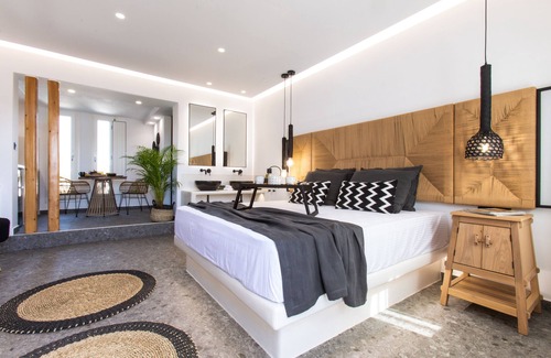 Naxos Town Hotel | Naxian Secret