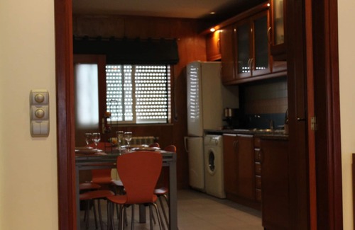Nazare Apartment | Nazare - 3-bedroom apartment, 50 meters from the beach! FREE WIFI