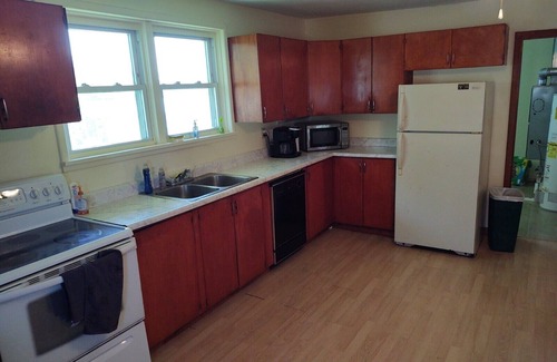 Gypsum House | Near All Attractions for Erie Islands,Lakeside,Cedar Point