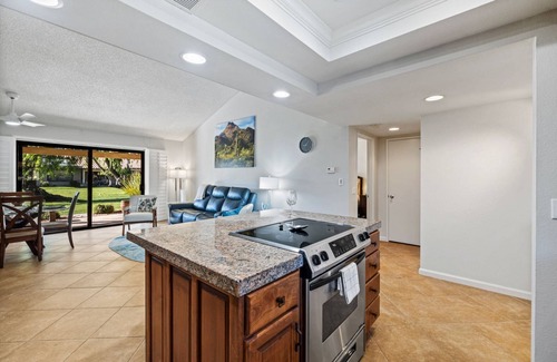 Palm Desert Condo | Near Coachella | Golf Course | Pool, Tennis & Pickleball Courts | Premier Vacation Spot