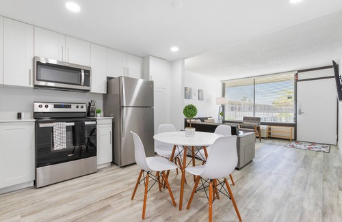 Vista del Lago Apartment | Near Disney, Free Parking, Gym