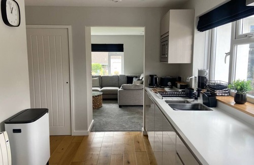 Goonhavern House | Near famous beaches! Entire family sized bungalow & enclosed garden