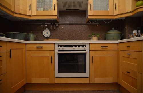 Halstenbek House | Near Hamburg - 4 bedrooms, 2 bathrooms, sleeps 6 S-Bahn and bus