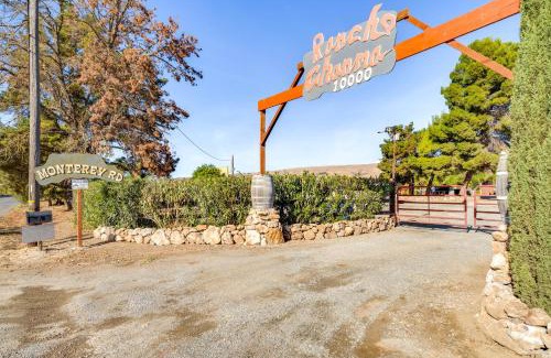 Morgan Hill House | Near Hiking and Golf Cozy Cottage in Morgan Hill!