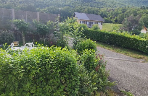 La Motte-Servolex Apartment | Near Lac du Bourget Countryside Mountain. Quiet!