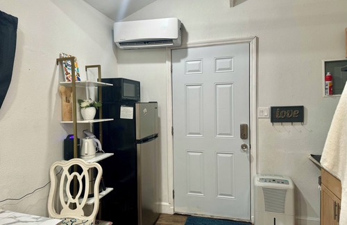 Lakeland House | Near Lakeland Regional center smart and modern efficiency