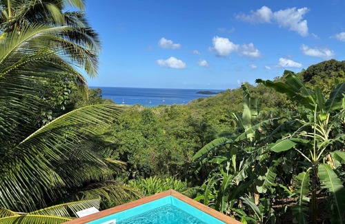 Bouillante Apartment | Near Malendure New apartment with sea view and swimming pool