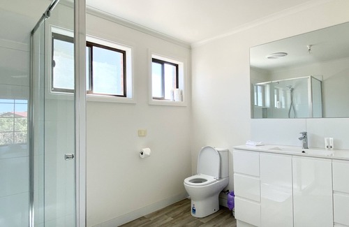 Moama Apartment | Near Murray River A Lovely Holiday Unit in Moama