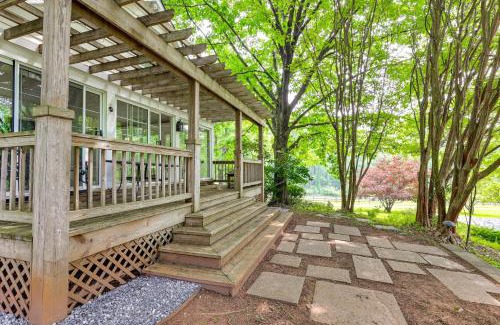 Owings Mills House | Near Shops and Parks Dog-Friendly Maryland Gem