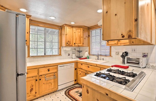 Big Bear City Cottage | Near Skiing: 'The Knotty Pine Cottage' in Big Bear