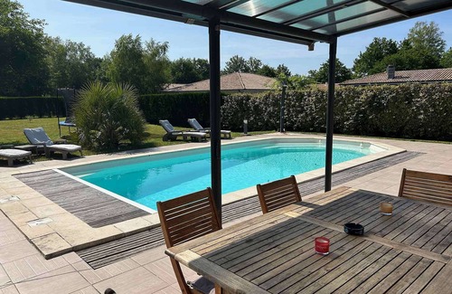 Grayan-Et-L'Hopital House | Near Soulac/mer. House with 3 bedrooms, sleeps 6, heated pool, 2500m of land.