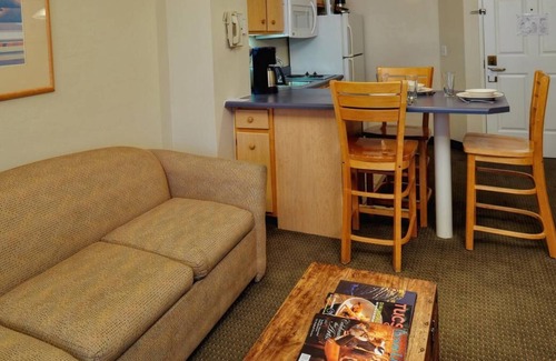 Palo Verde House | Near Southwest University of Visual Arts, 2 Spacious Units, Pool