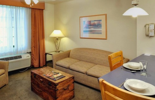 Palo Verde House | Near Southwest University of Visual Arts, 2 Spacious Units, Pool