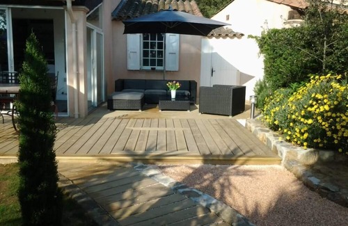 Gassin House | NEAR ST TROPEZ MAGNIFICENT MAS WITH GARDEN, AIR CONDITIONING