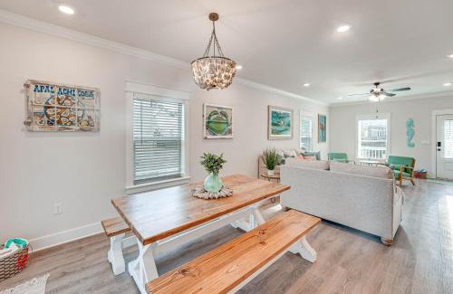 Carrabelle House | Near State Parks Carrabelle Home with Beach Access!