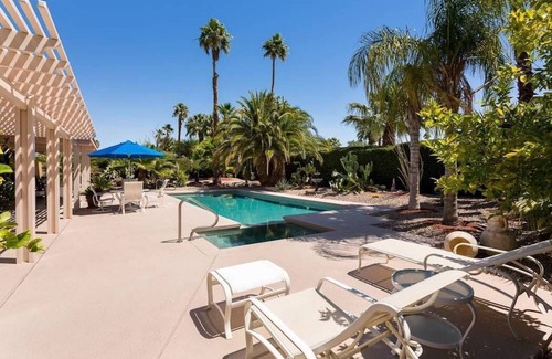 Paradise House | Near Strip, 14 Bedroom Sleeps 40, Huge Indoor/Outdoor Pools, Saunas,Jacuzzi /Spa