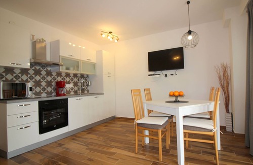 Mali Maj Apartment | Near the beach, air-conditioned, quiet location,family-friendly