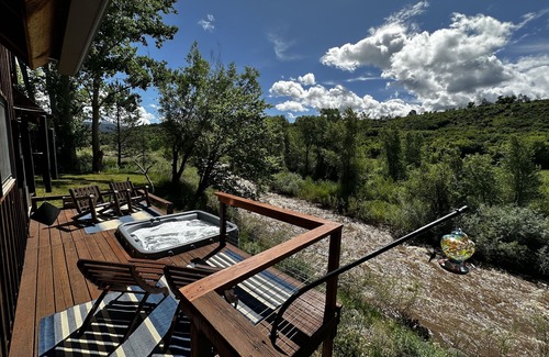 Collbran House | Near the Grand Mesa & Vega Reservoir, Colorado National Monument- hiking fishing