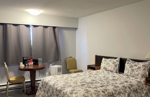 Vanderhoof Hotel | Nechako Valley Inn