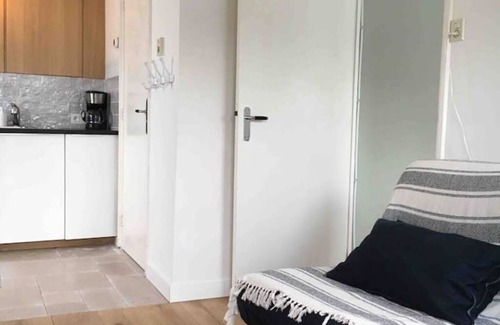 Overtoomse Sluis House | Nectar 1, Holiday home 300 meters from the beach.