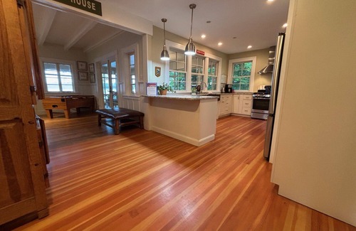 Meredith House | Needlecone on Lake Winnipesaukee