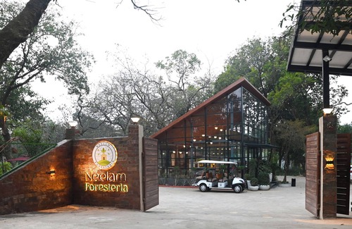 Pachmarhi Resort | Neelam Foresteria Resort