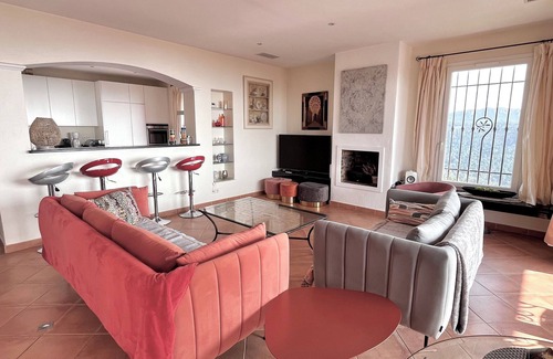 Espero-Pax Villa | Neo-Palladian style air-conditioned villa, quiet, sea view, Esterel and Lérins Islands