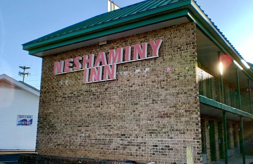 Trevose Hotel | Neshaminy Inn