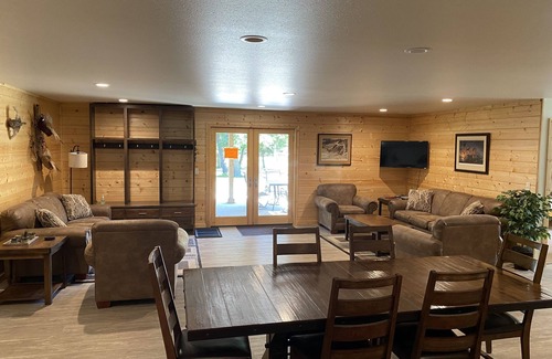 Waubay Cabin | NeSoDak Lake View Lodge on Lake Enemy Swim