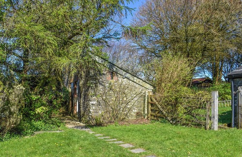 Fivelanes Cottage | Nessa Cottage - UK47087