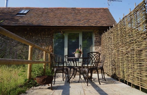 Picklescott Cottage | Nest Holiday Hideaway Dove Barn Amazing Location!