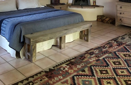 Canoncito House | Nestled in an amazing garden you will find Hacienda Azul