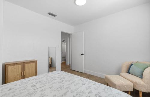 North Port House | Nestled in North Port