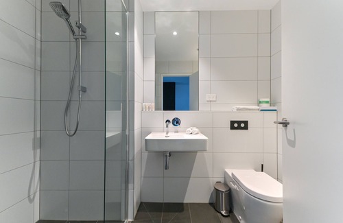 Bentley Hotel | Nesuto Curtin Perth Hotel