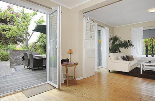 Esens House | NEU Exklusives Ferienhaus Fine