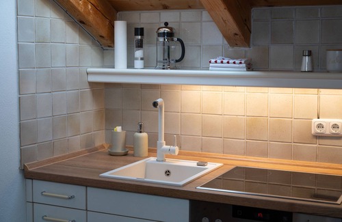 Eggstatt Apartment | Neu Gestaltete Ferienwohnung Geißler, 63 qm, mit Überdachtem Balkon