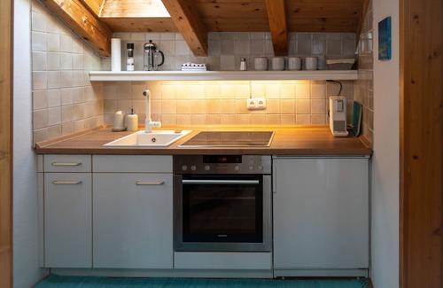 Eggstatt Apartment | Neu Gestaltete Ferienwohnung Geißler, 63 qm, mit Überdachtem Balkon