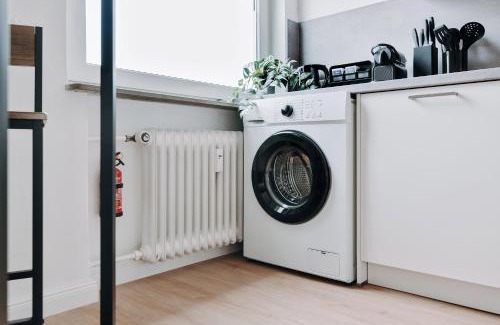 Bad Bevensen Apartment | NEU Zweiraumstil I Modernes Design I voll ausgestattet I Sehr ruhige Lage I Arbeitsplatz I Hotelbetten I Smart TV mit Netflix und Magenta I Frisch saniert