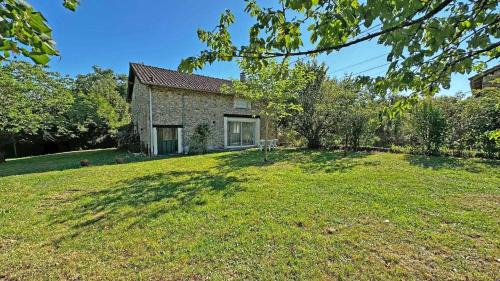 Saint-Mathieu House | Neuville