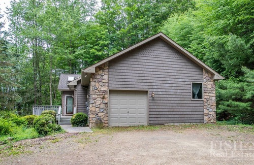 Eagles Mere Cottage | "Neverland" in Eagles Mere, PA