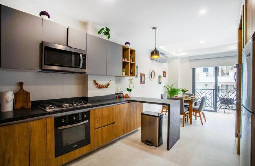 Colonia 5 de Diciembre House | New 1BR in Downtown Near the Beach