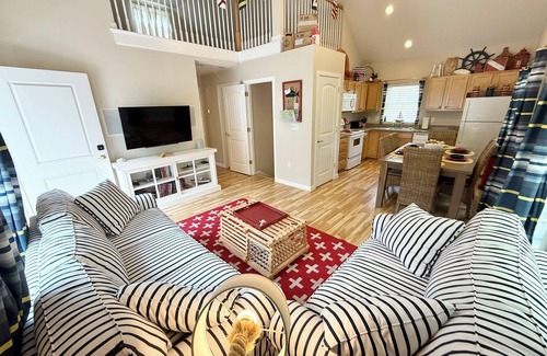 Kennebunkport Cottage | New 2-bed Cottage at Goose Rocks Resort with Pools and AC Only 1-Mile to Beach