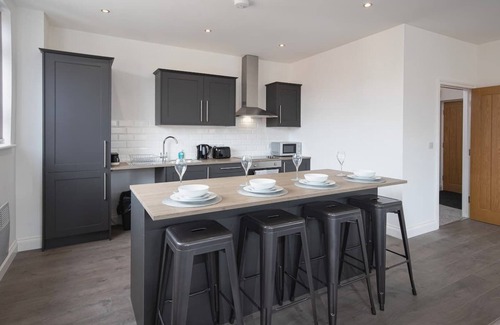 Blackpool Town Center Apartment | New 2 Bedroom Apt, close to Winter Gardens. Apt 4