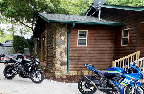Robbinsville Cabin | NEW 2 BR/2 Bath Cabin! Great for Cycles, Cars, Trailers! Creek/Mountain Views!