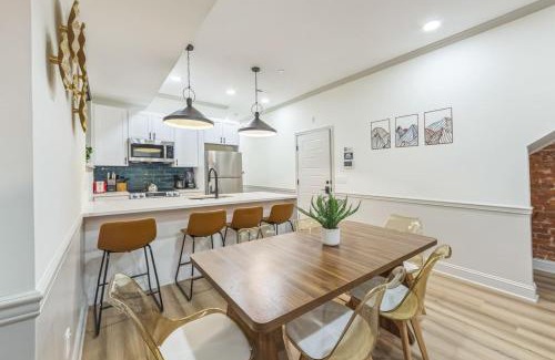 North Philadelphia West Apartment | New 2BR Across from Fairmount Park - 10 mins to DT