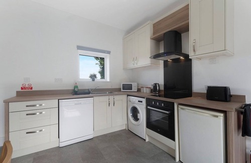 Darlington House | New 2BR in Pensbury Street