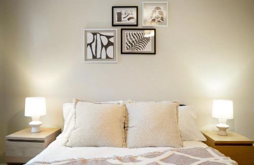 Yarm House | NEW! 2BR in Stephenson House